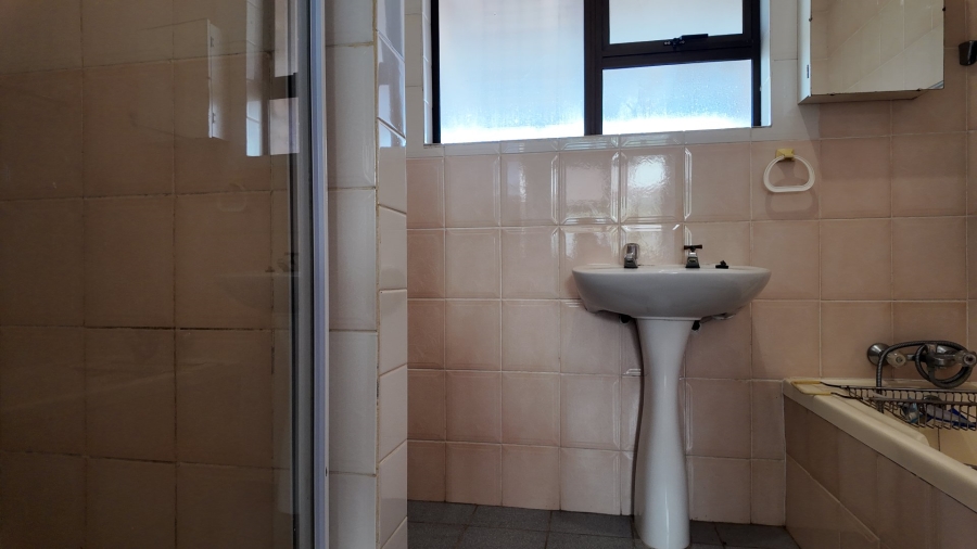2 Bedroom Property for Sale in Stilbaai Wes Western Cape
